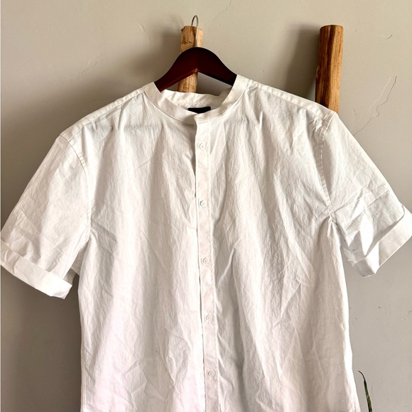 🛑SOLD🛑🔹NWT H&M Men’s Muscle Fit Cotton Dressy Shirt🔹 - Picture 4 of 13